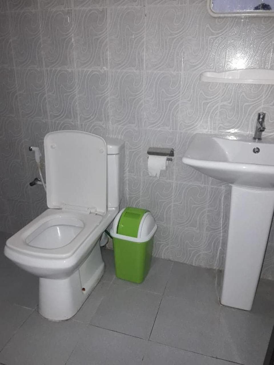 The Finz Hotell Hikkaduwa Exteriör bild